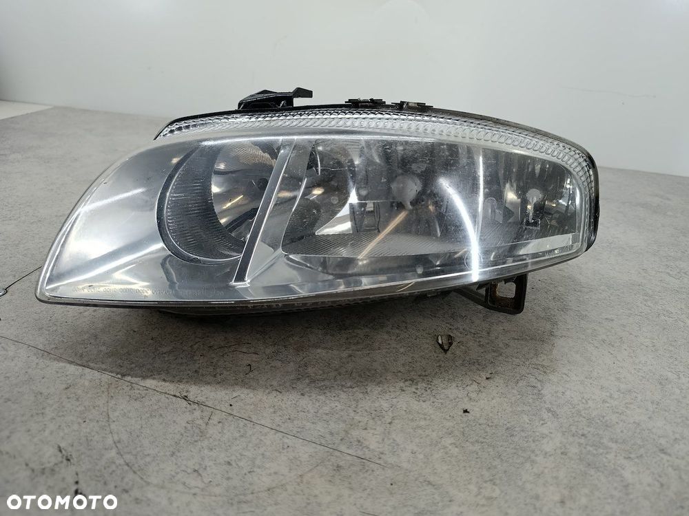 LAMPA PRZÓD LEWA ALFA ROMEO GT II - 4