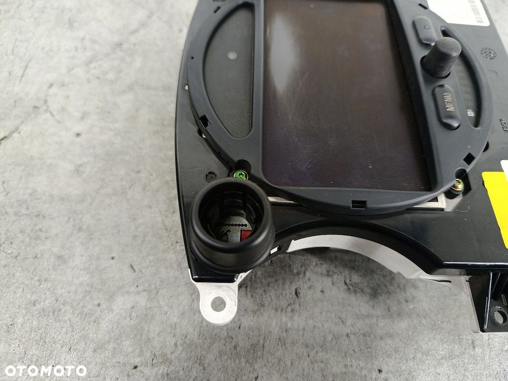 RADIO NAWIGACJA FABRYCZNA MINI R50 6211-6928888   67379411  65.90-6934417 - 6