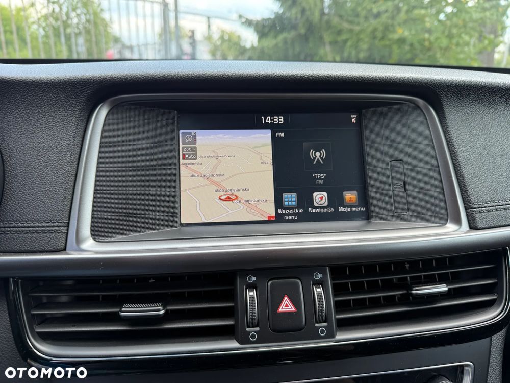 Kia Optima - 19