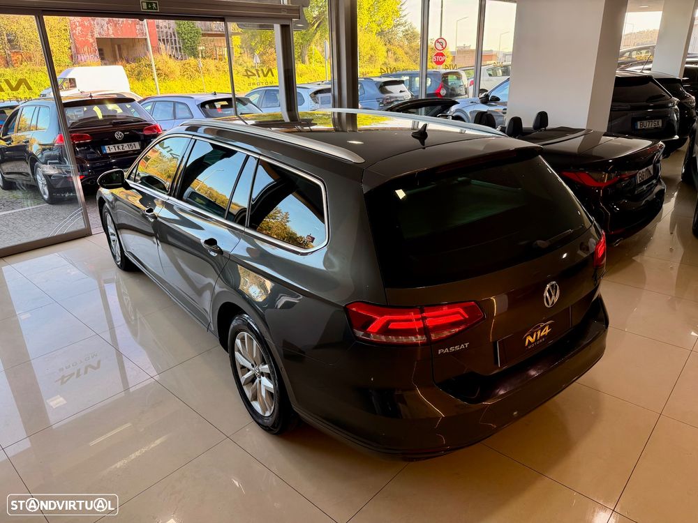 VW Passat Variant 1.6 TDI (BlueMotion ) DSG Comfortline - 10