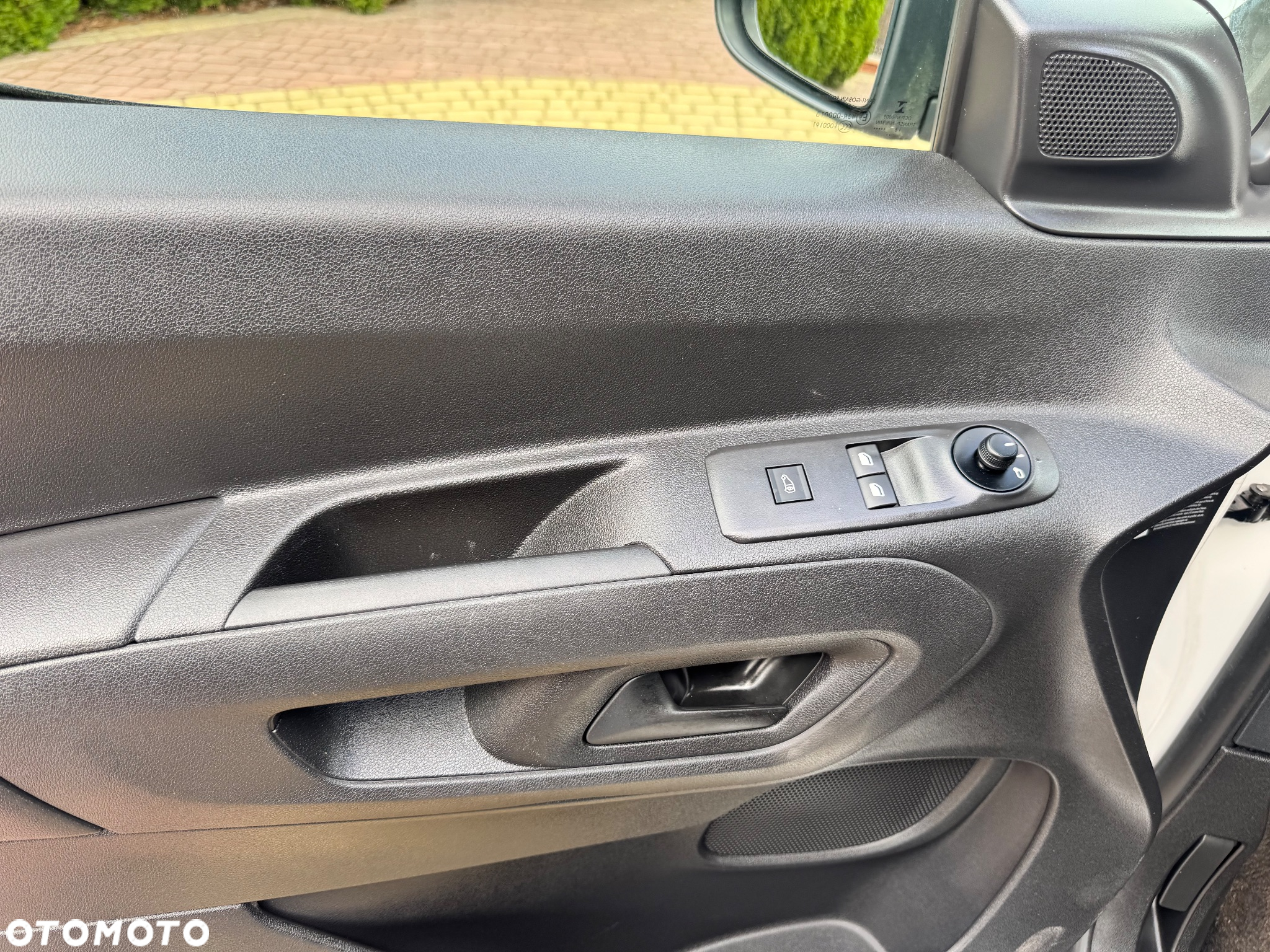 Opel Combo - 11