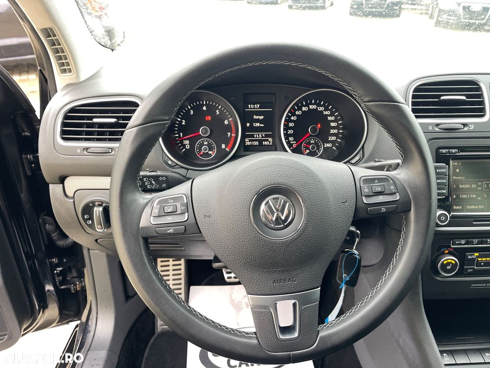 Volkswagen Golf ver-1-2-tsi-style - 38