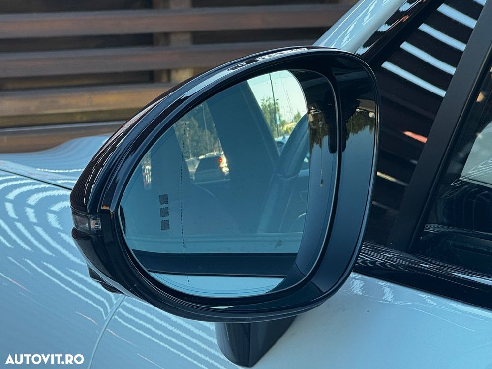 Porsche Cayenne Tiptronic S Platinum Edition - 39