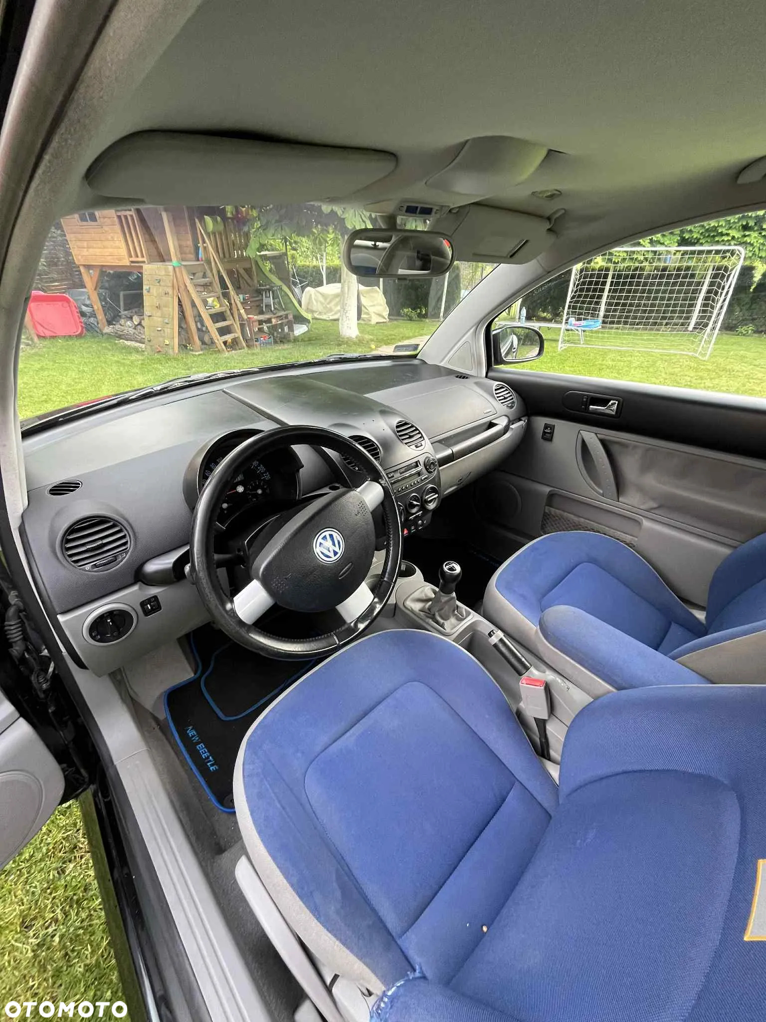 Volkswagen New Beetle 1.6 - 17