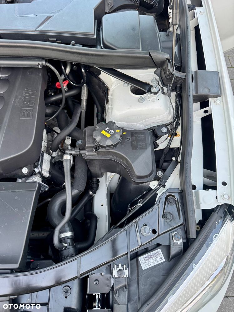 BMW X1 sDrive18d Sport Line - 21