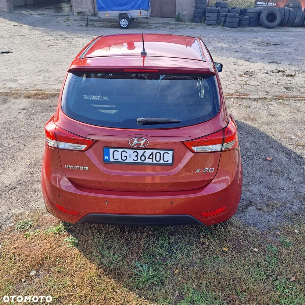 Hyundai ix20 - 3