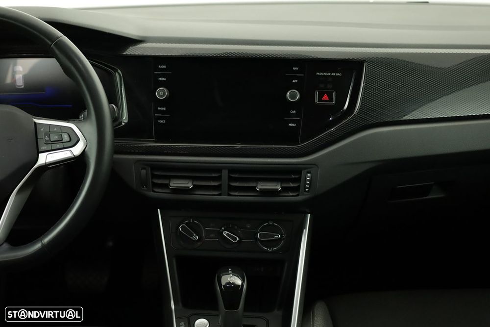 VW Taigo 1.0 TSI Urban DSG - 8