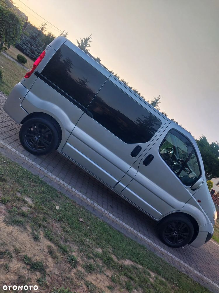 Opel Vivaro L2H1 2.9t MTA - 21