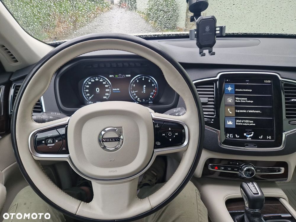 Volvo XC 90 T6 AWD Geartronic Momentum - 8
