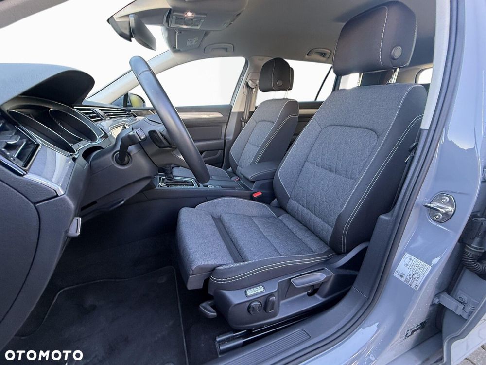 Volkswagen Passat Variant 1.5 TSI EVO Business DSG - 24