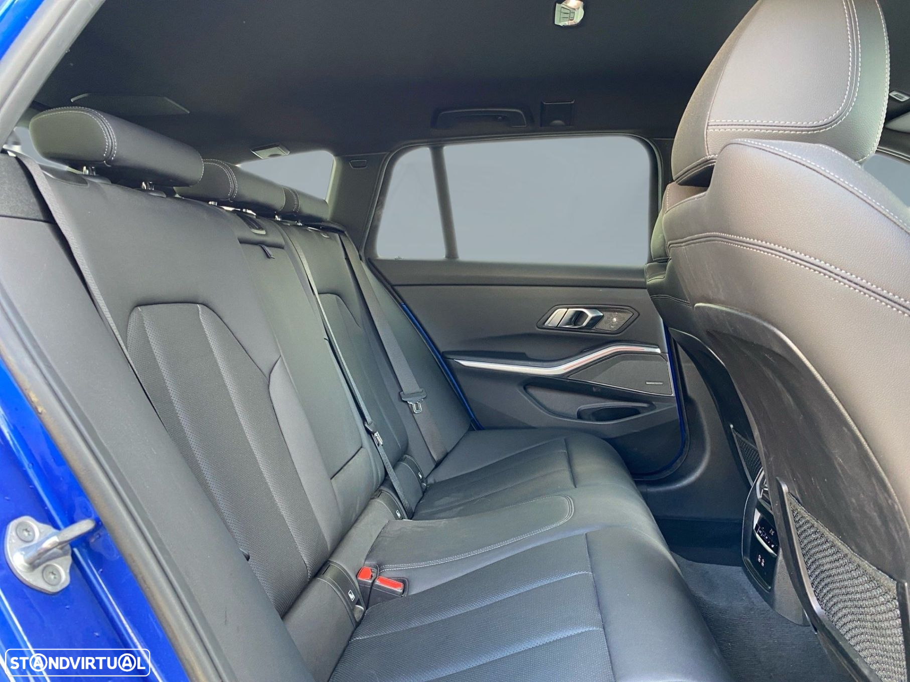 BMW 318 d Touring Pack M Auto - 19