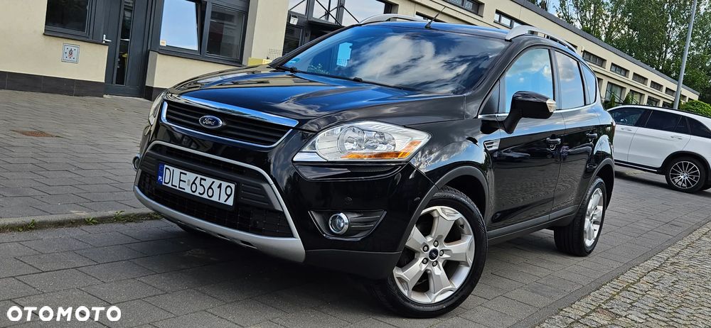 Ford Kuga 2.0 TDCi 2x4 Titanium - 16