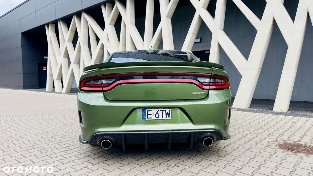 Dodge Charger - 8
