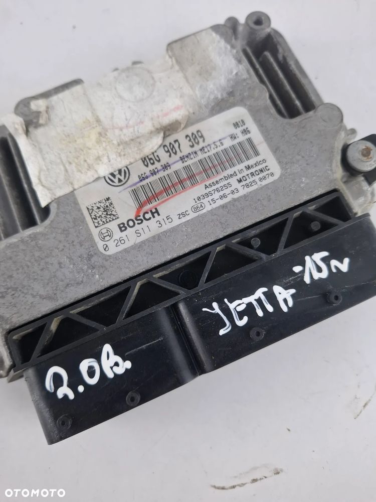 Sterownik Komputer Silnika ECU 06G907309 2.0 2.0B VW Jetta - 5