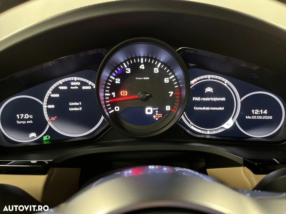 PORSCHE Cayenne 2020 — imagine 16