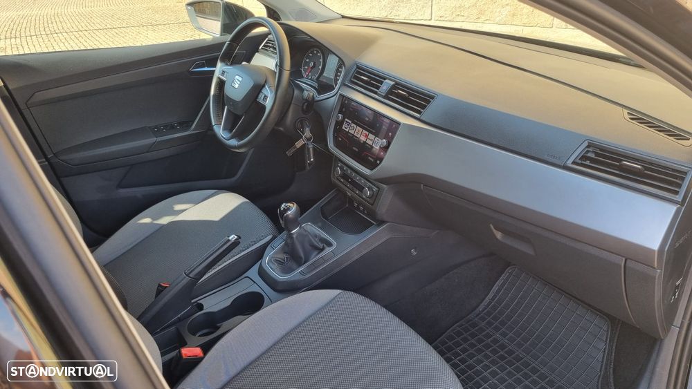 SEAT Ibiza 1.0 Reference - 11