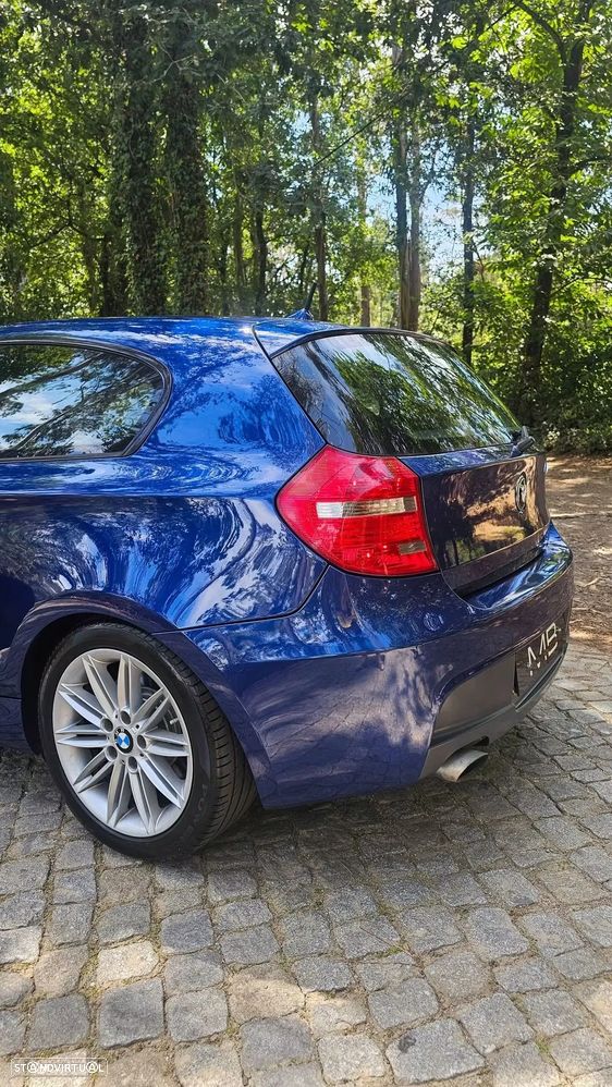 BMW 118 d Limited Edition Lifestyle c/ M Sport Pack - 17