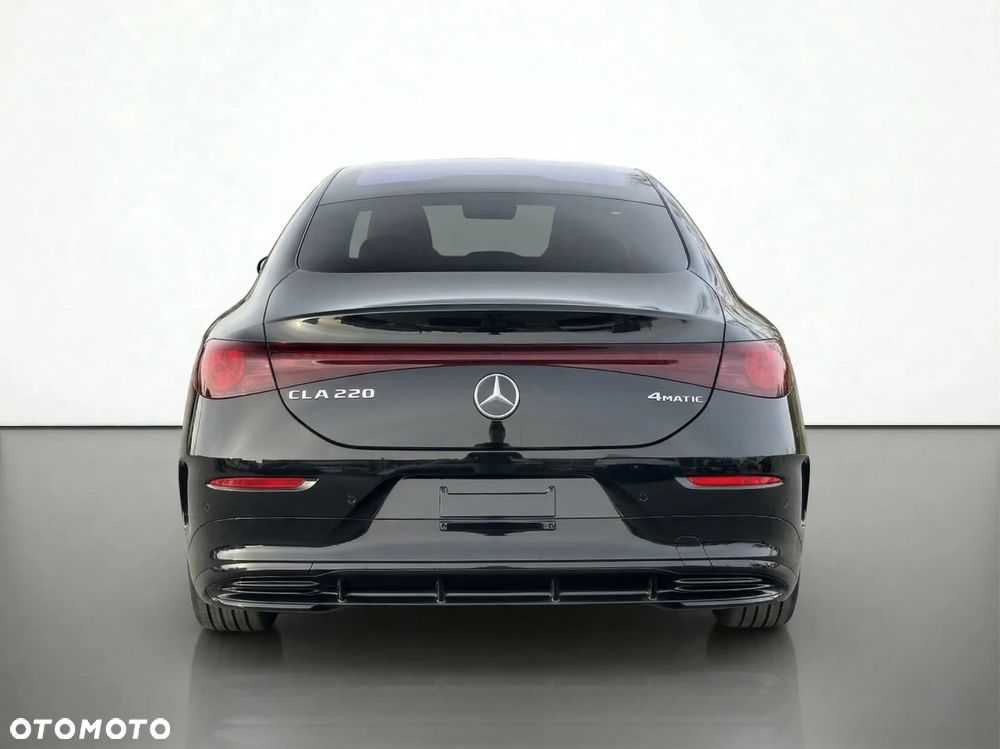 Mercedes-Benz CLA - 4