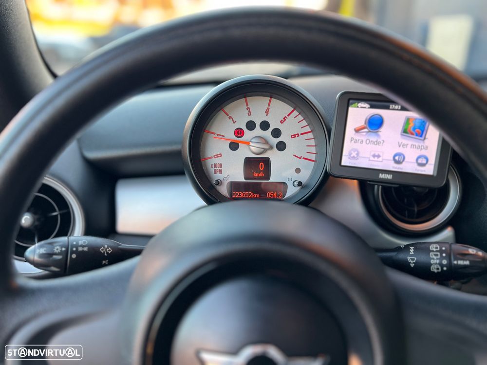 MINI Clubman Cooper D - 7