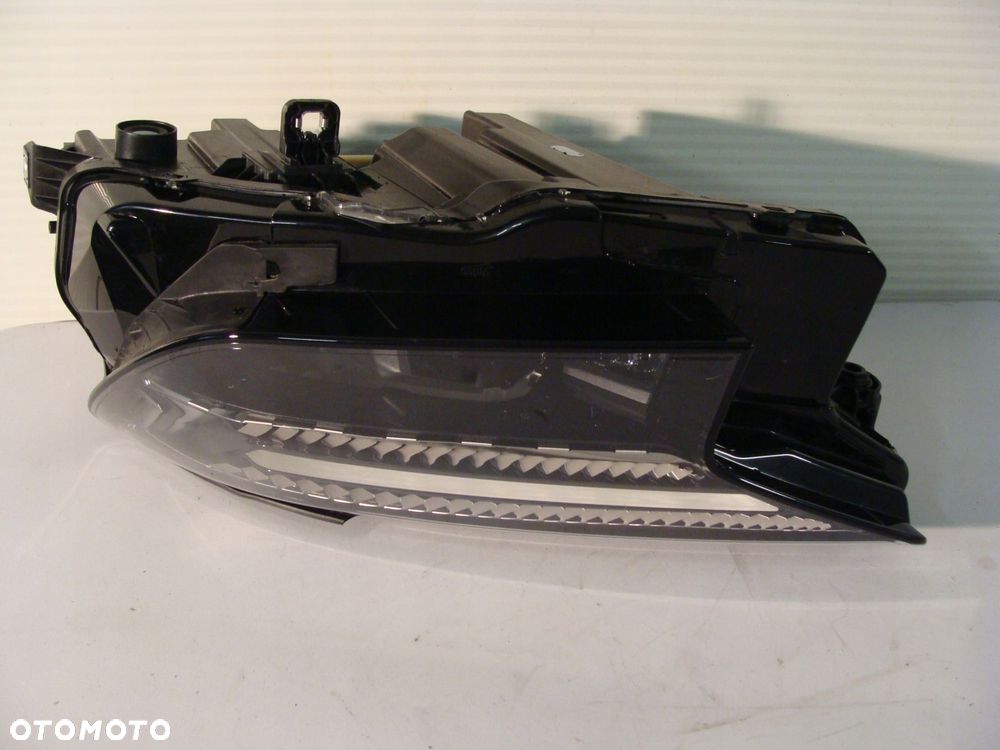 lampa lewa przód matrix audi q4 e-tron 89a941035f !! - 7