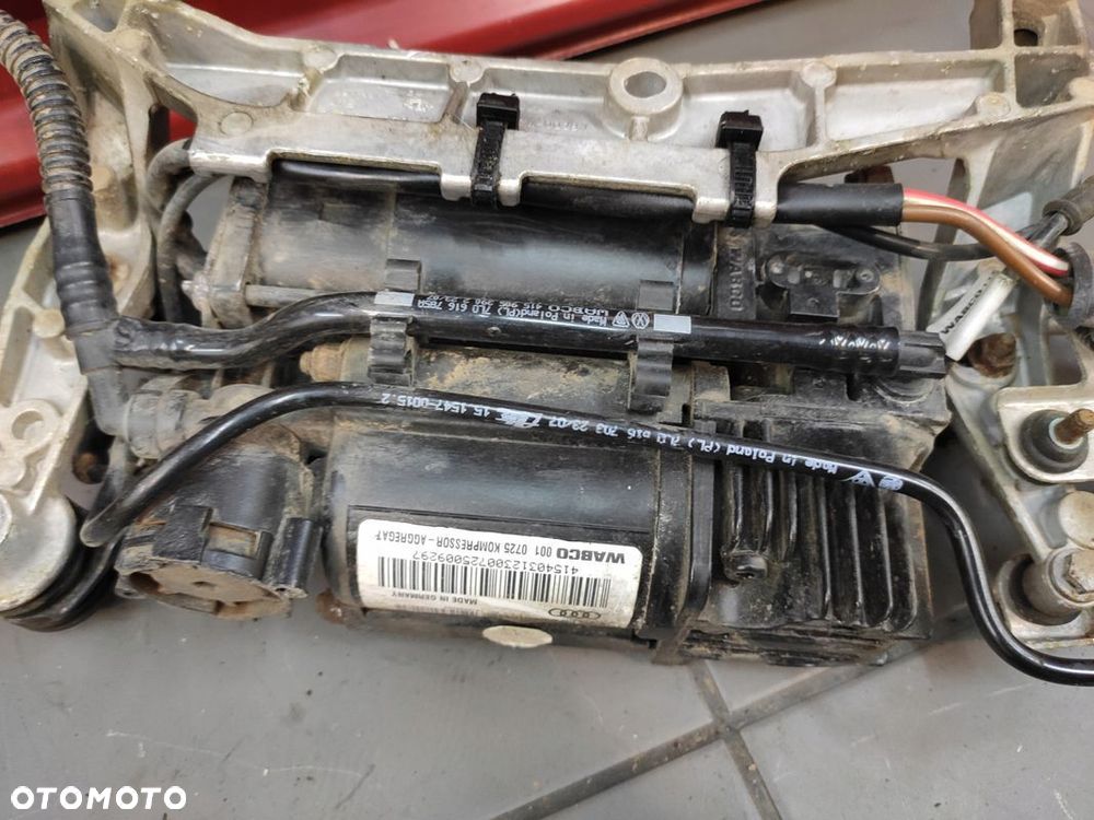 AUDI Q7 4L 3.0 TDI KOMPRESOR ZAWIESZENIA POMPA ORYGINAŁ SPRAWNY 7L8616006C - 7