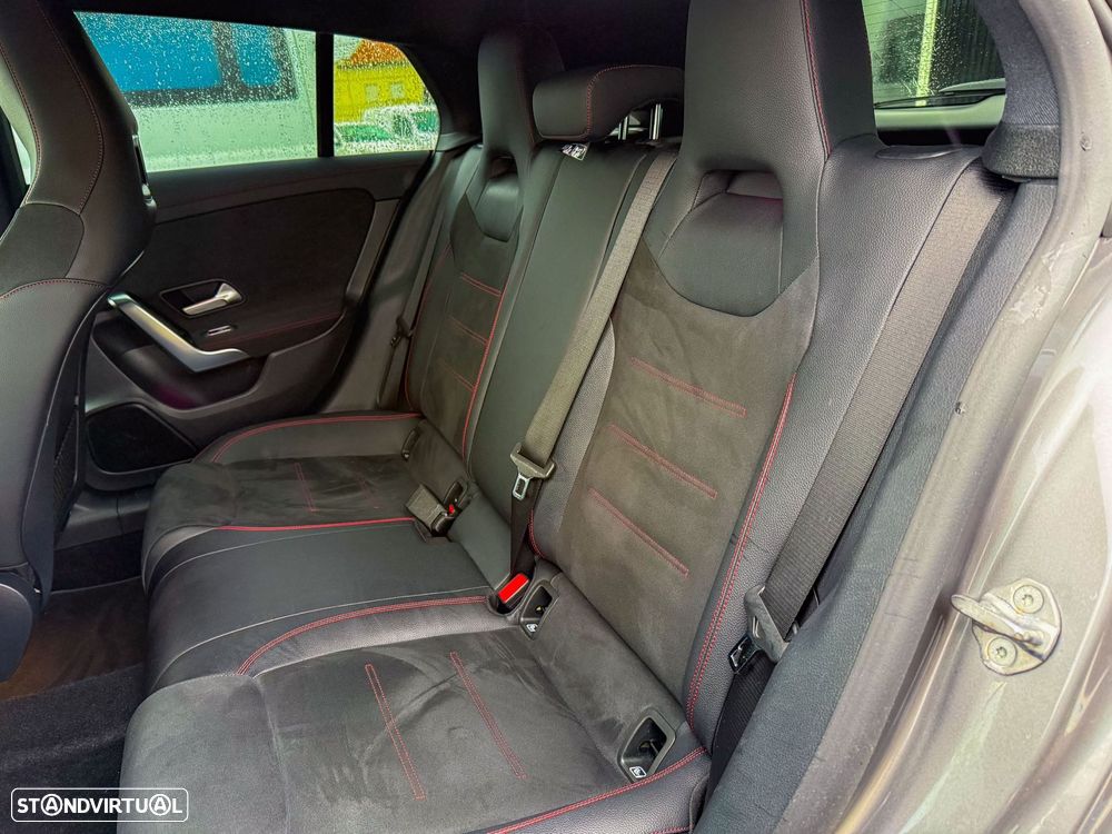 Mercedes-Benz CLA 220 d Shooting Brake AMG Line Aut. - 25