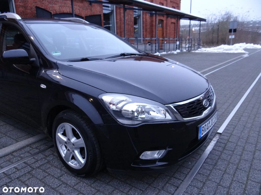 Kia Ceed 1.4 Comfort + - 12