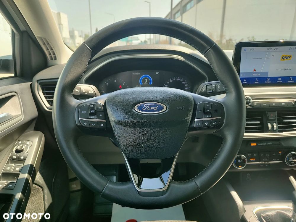 Ford Focus 1.5 EcoBlue STart-Stopp-System TITANIUM - 17