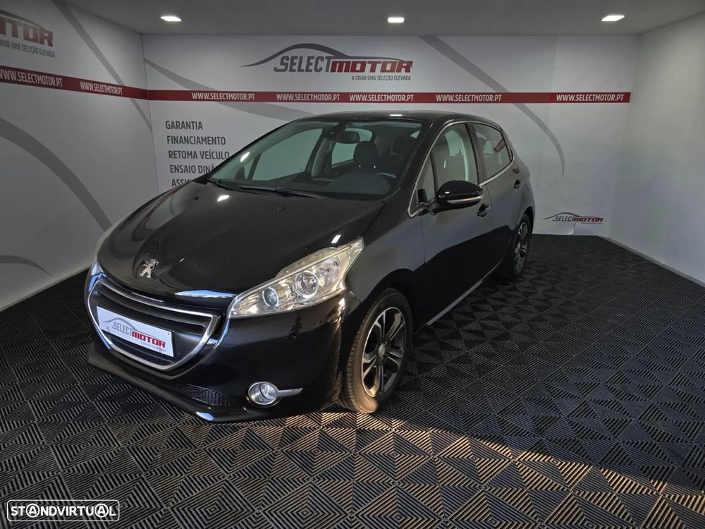 Peugeot 208 1.6 e-HDi Active - 1