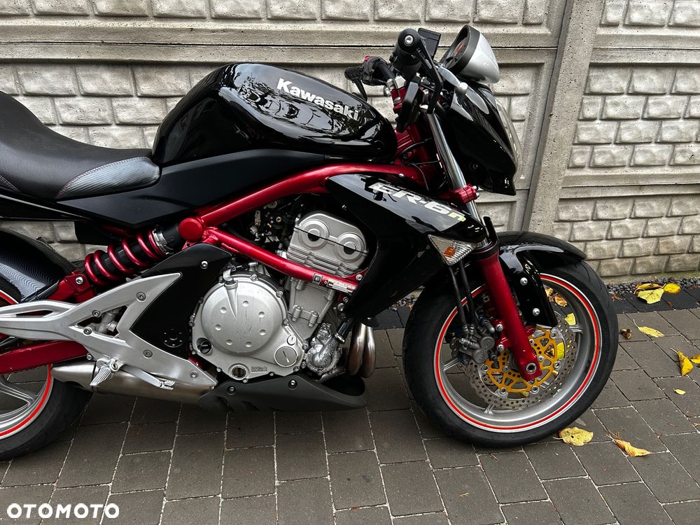 Kawasaki ER - 7
