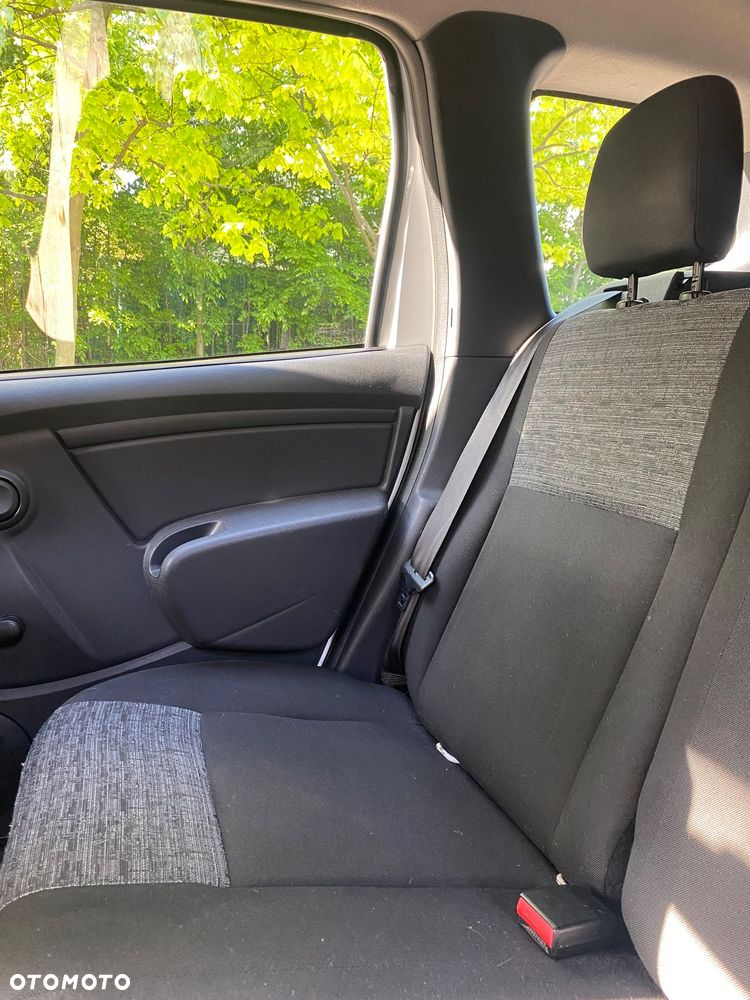 Dacia Duster 1.6 Ambiance 4x4 - 14