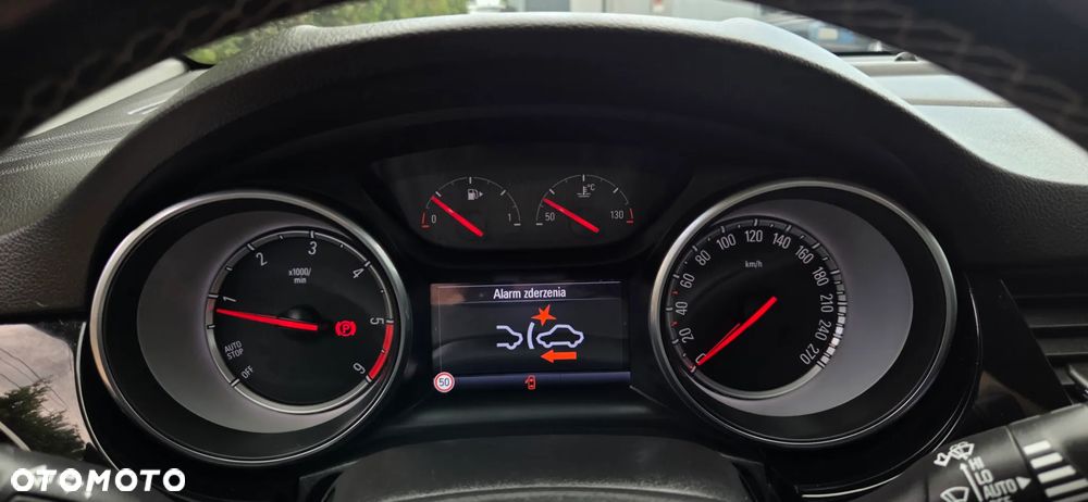 Opel Astra 1.6 D (CDTI) Start/Stop Innovation - 26