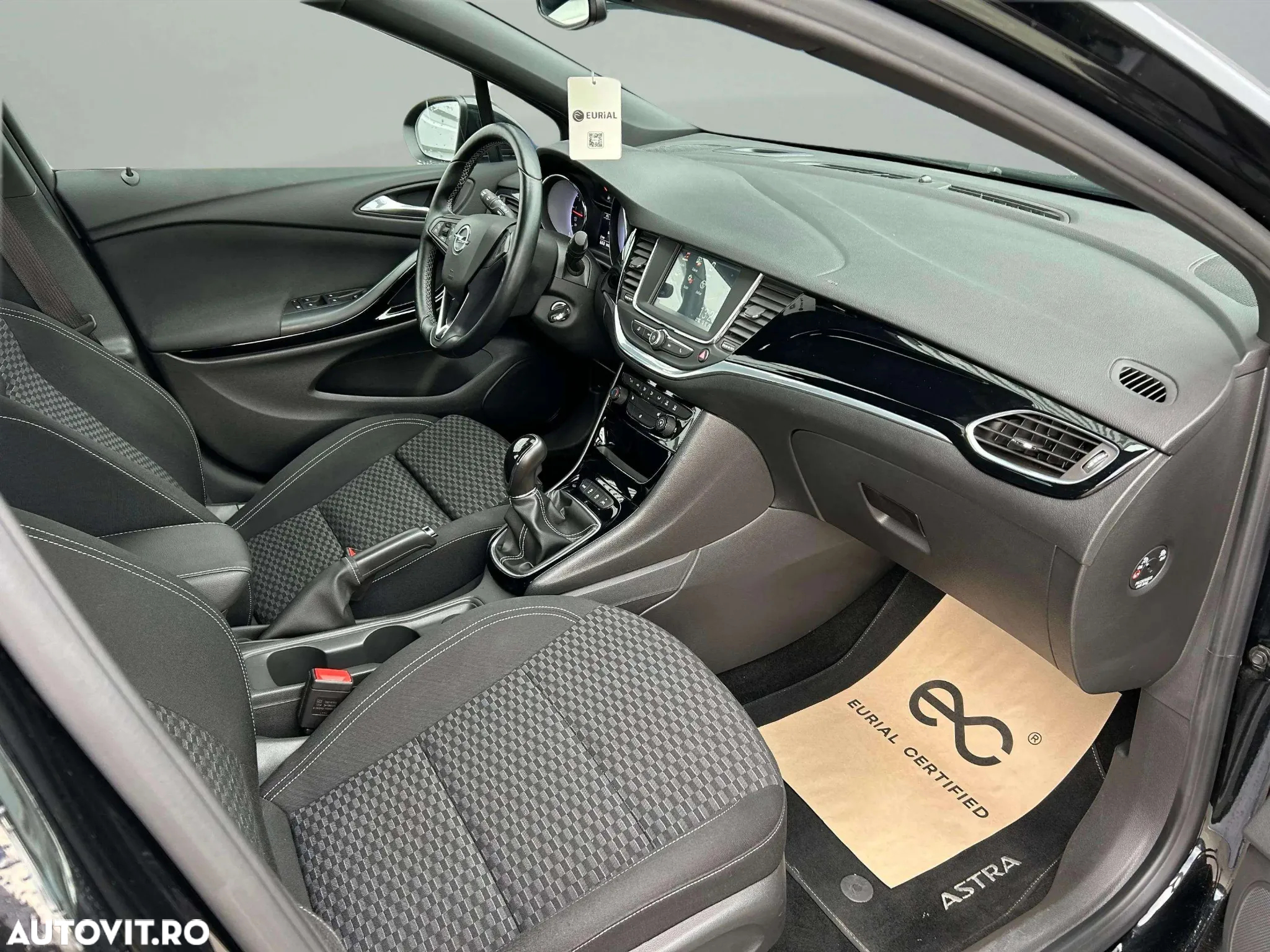 Opel Astra Sport Tourer Turbo 1.6 ECOTEC Start/Stop Innovation - 11