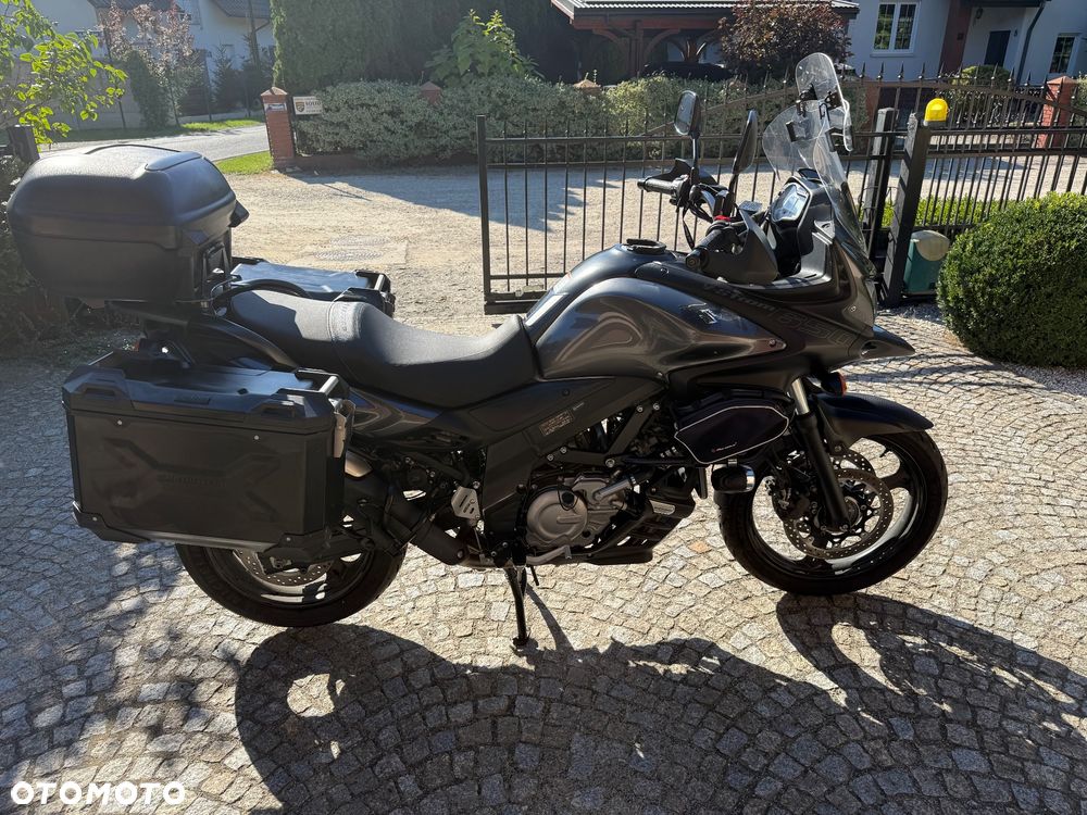 Suzuki V-STROM - 11