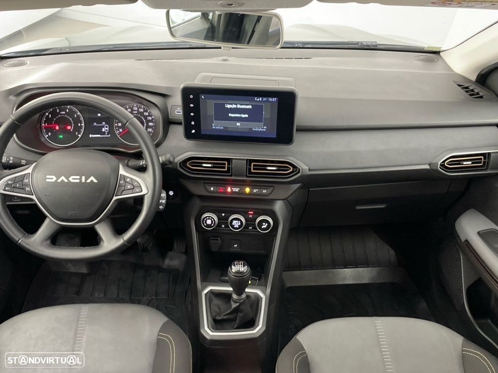 Dacia Jogger 1.0 TCe Extreme 7L - 10