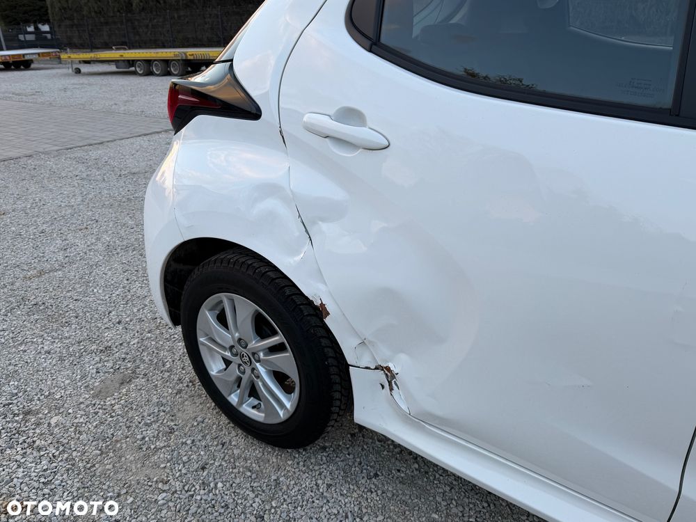Toyota Yaris 1.5 Comfort - 11
