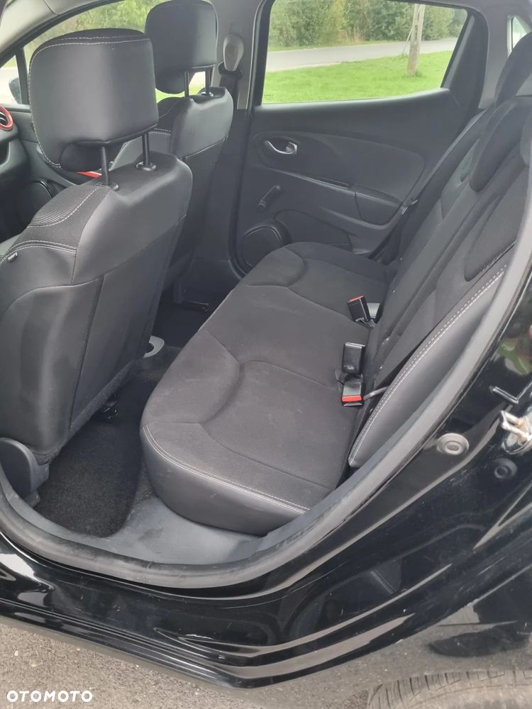 Renault Clio - 14