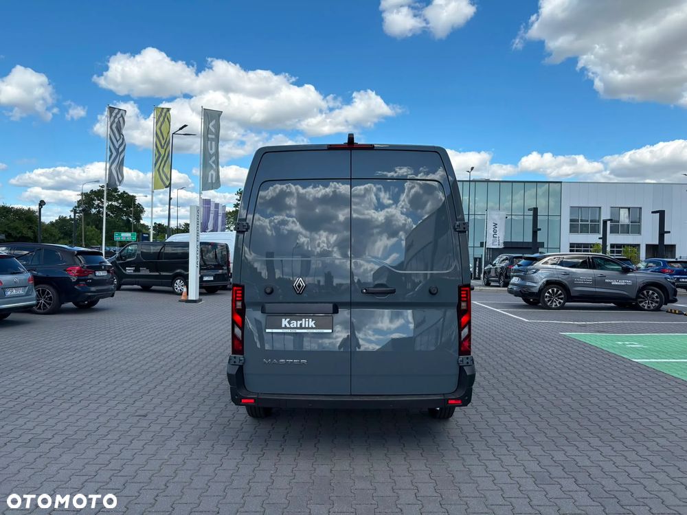 Renault Master Furgon L3H2 2.0dCi 130 KM - 9