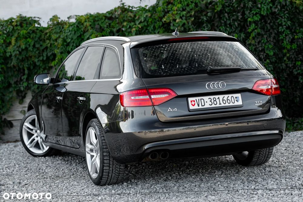 Audi A4 Avant 2.0 TDI DPF quattro Attraction - 13