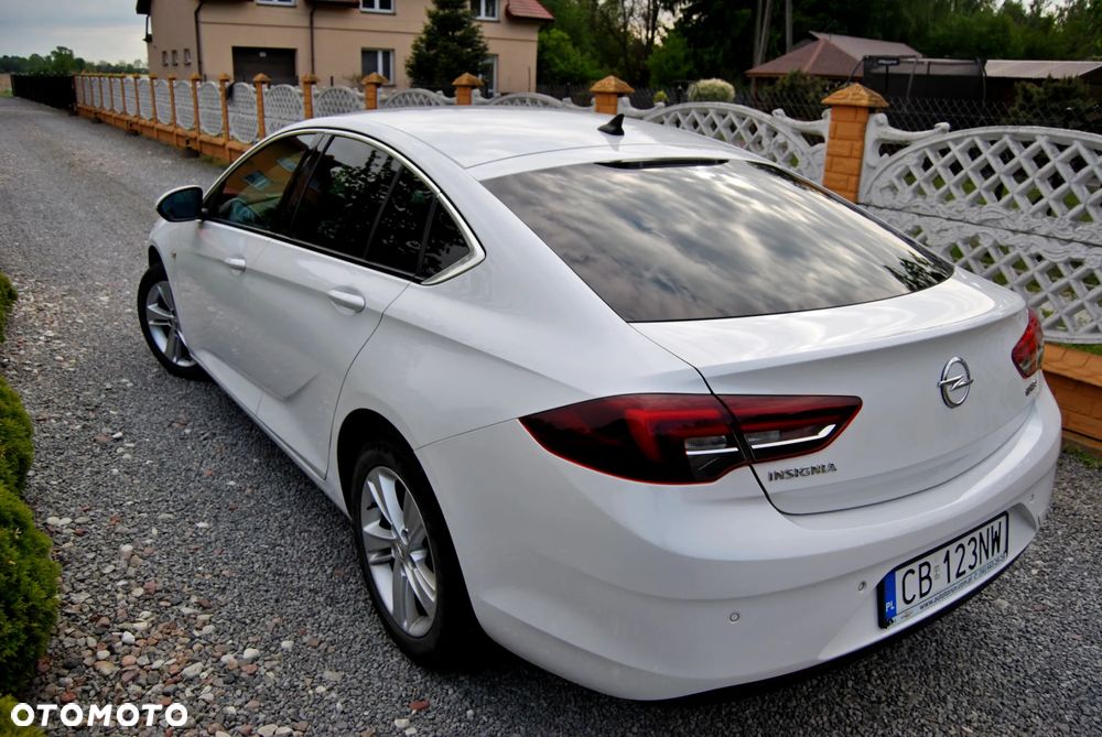 Opel Insignia CT 1.5 T Elite S&S - 19