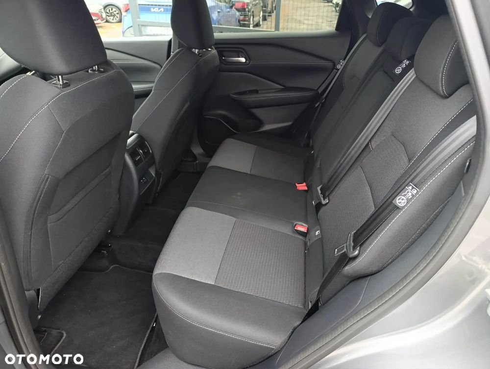 Nissan Qashqai 1.3 DIG-T MHEV N-Connecta Xtronic - 10