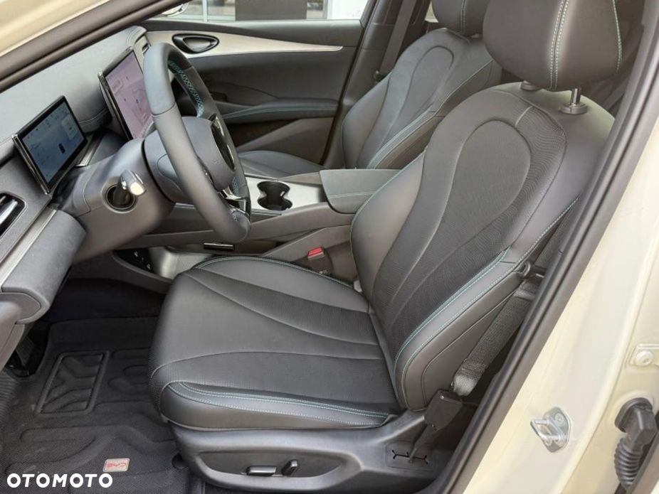 BYD Seal 6 - 11