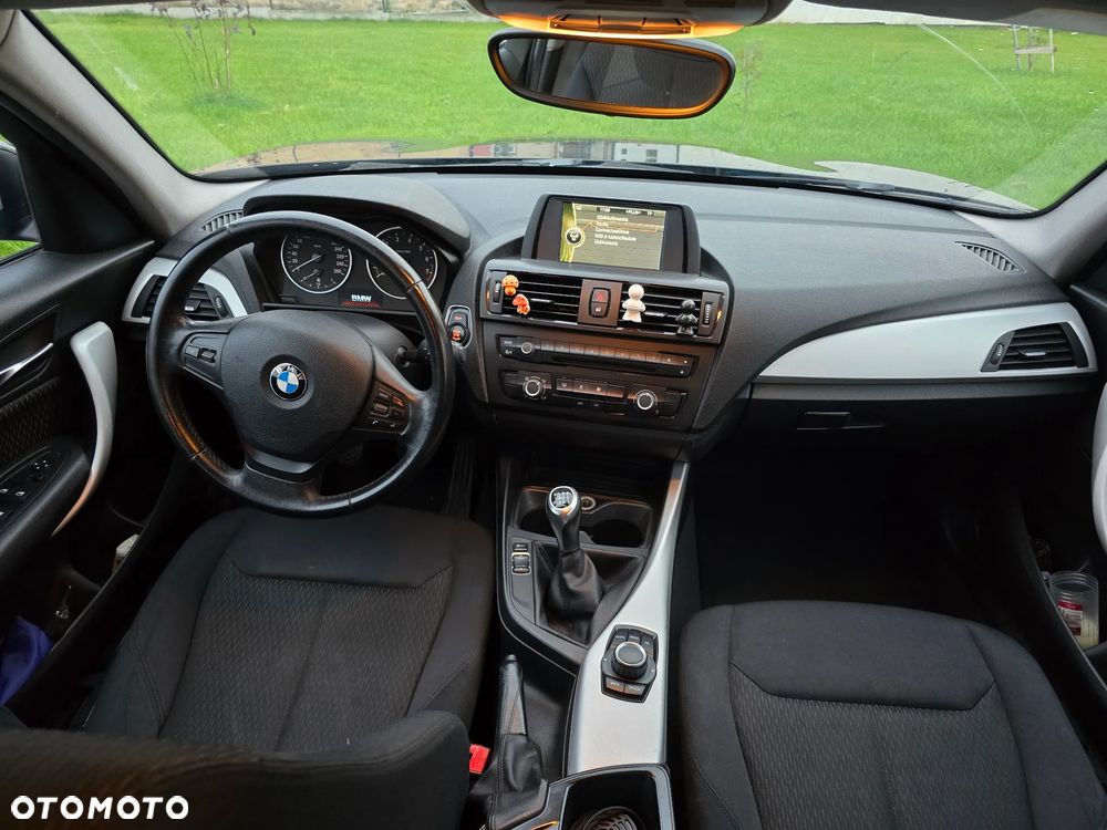 BMW Seria 1 114i - 2