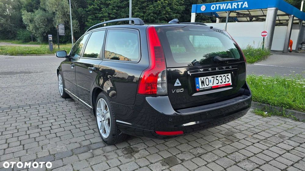 Volvo V50 - 4