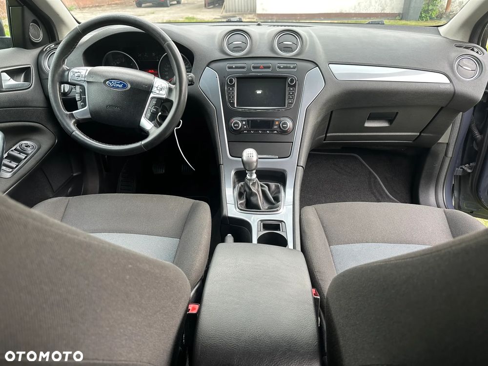 Ford Mondeo 2.0 TDCi Trend - 9