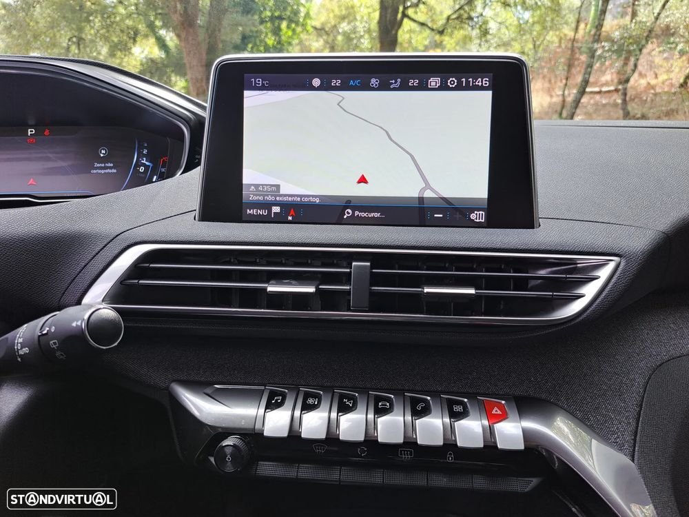 Peugeot 5008 BlueHDI 130 EAT8 Allure - 30