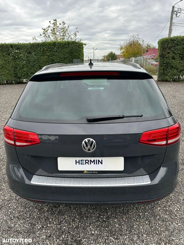 Volkswagen Passat Variant 1.6 TDI (BlueMotion Technology) DSG Comfortline - 5