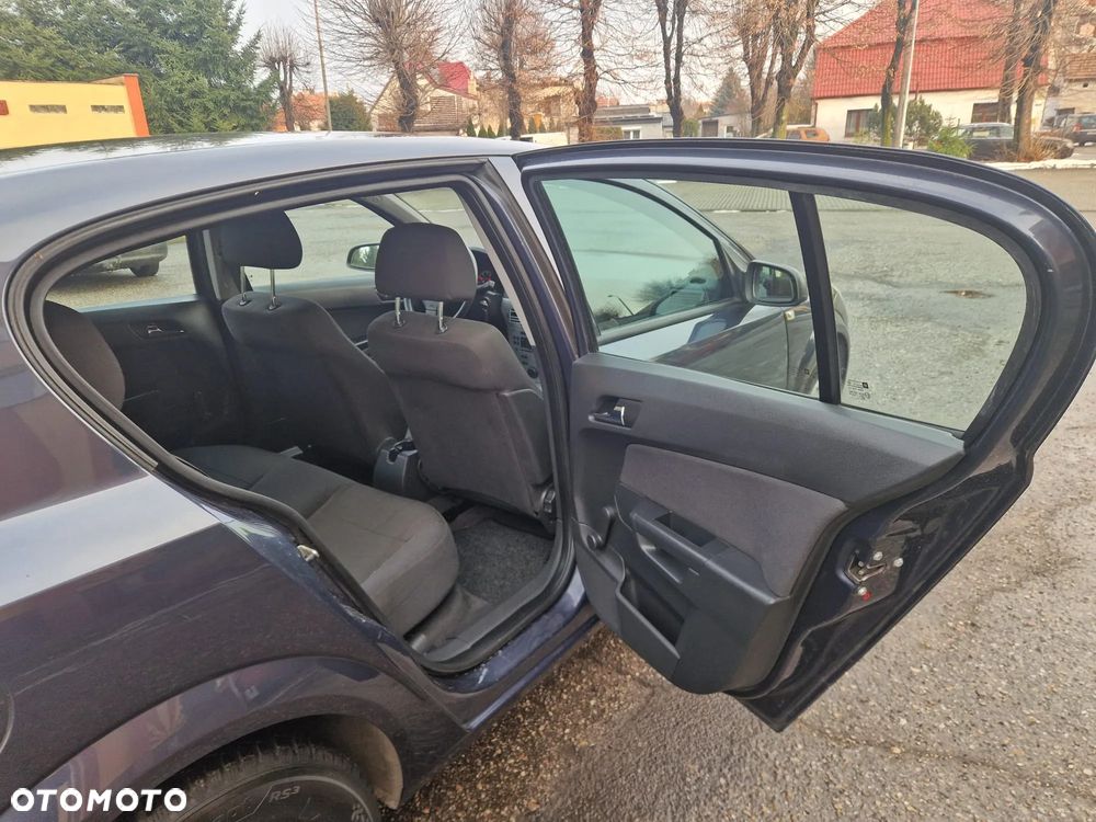 Opel Astra 1.4 Selection - 12