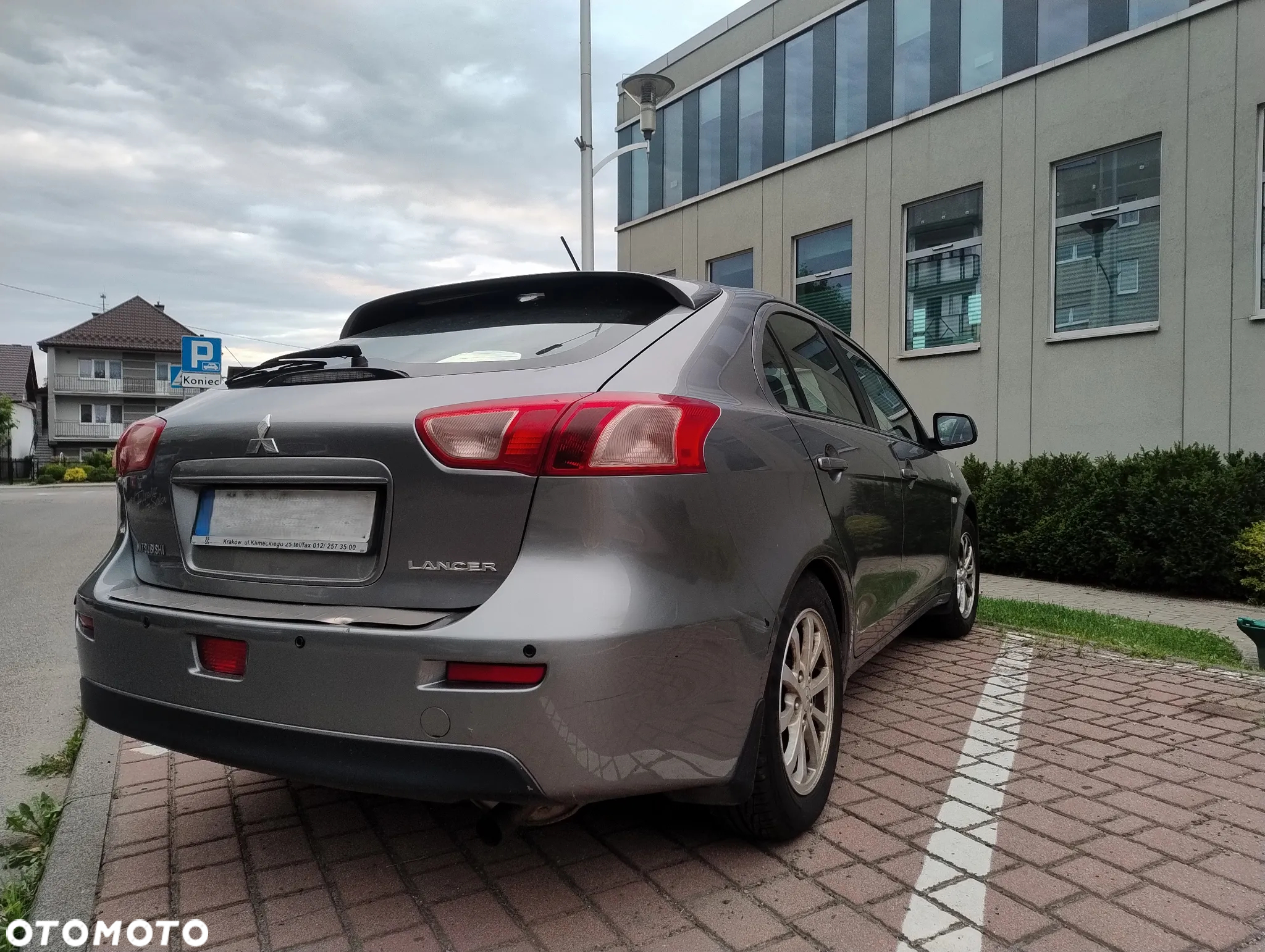 Mitsubishi Lancer 1.6 Invite - 6