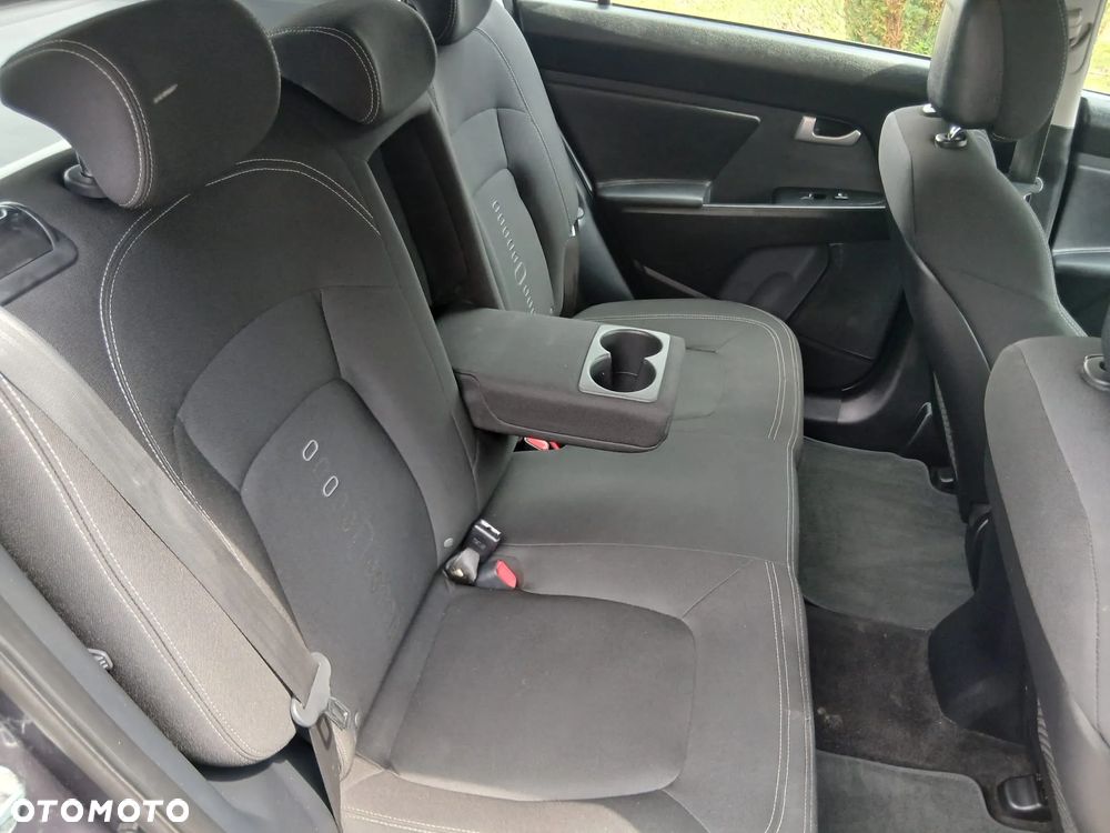 Kia Sportage 1.6 GDI Business Line M 2WD - 29